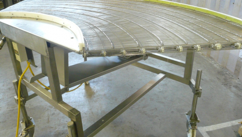 Turn conveyor 90° “Koppens”  Type RT 90 – 8 / 900L 