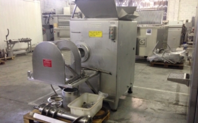 “Wolfking” meat grinder, Type C 250 uni